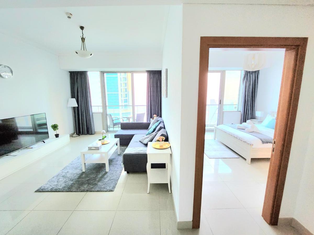 Scenic High Floor 1Br At Ocean Heights, Dubai Marina By Maxx Value Homes Exterior photo